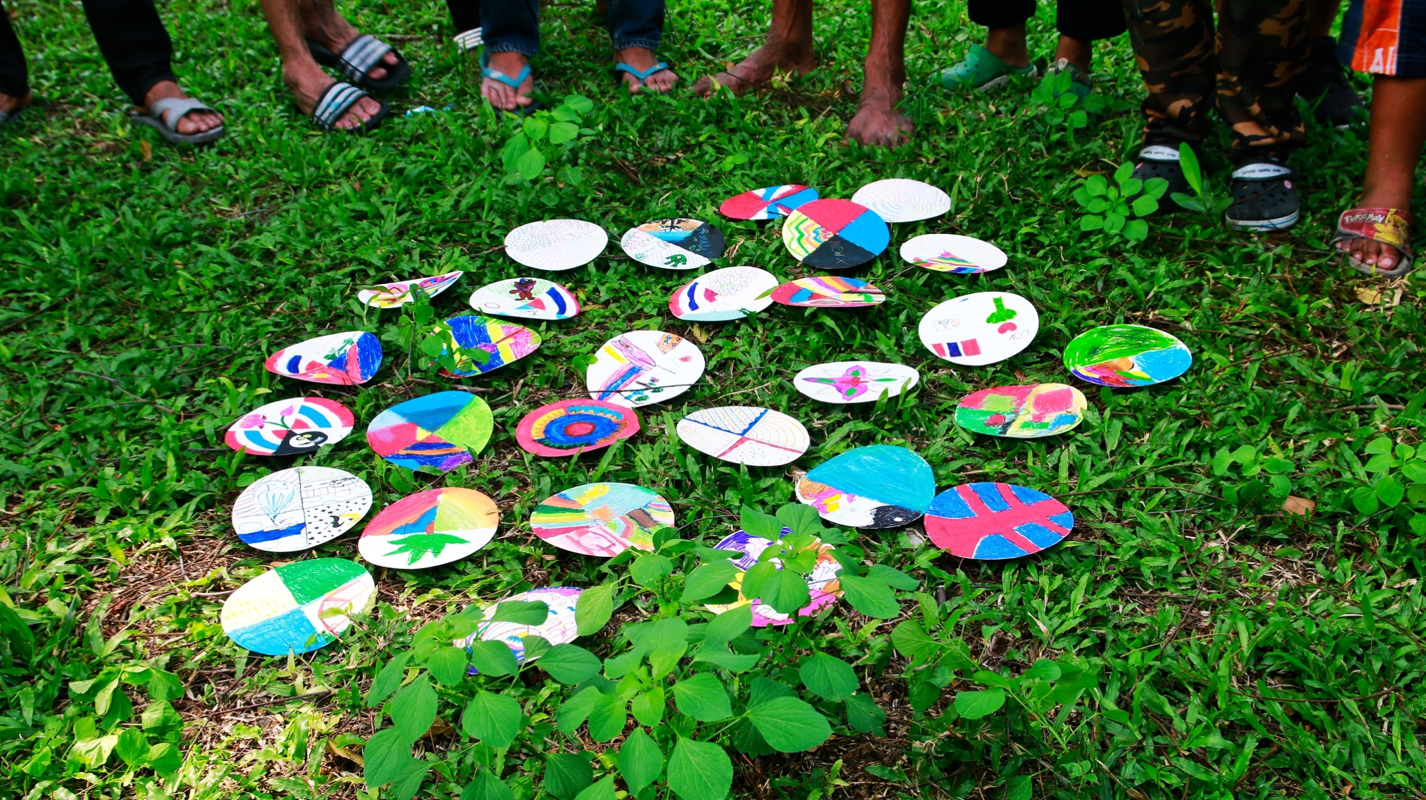 สอนศิลปะใต้สะพานพุทธ_๑๘๐๒๑๓_0009